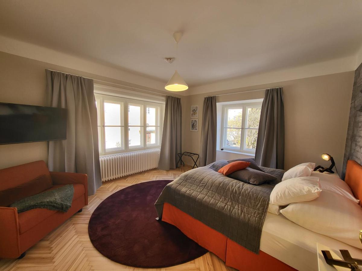 Orange Flat By Grazrentals Highest Standard & Free Parking Extérieur photo