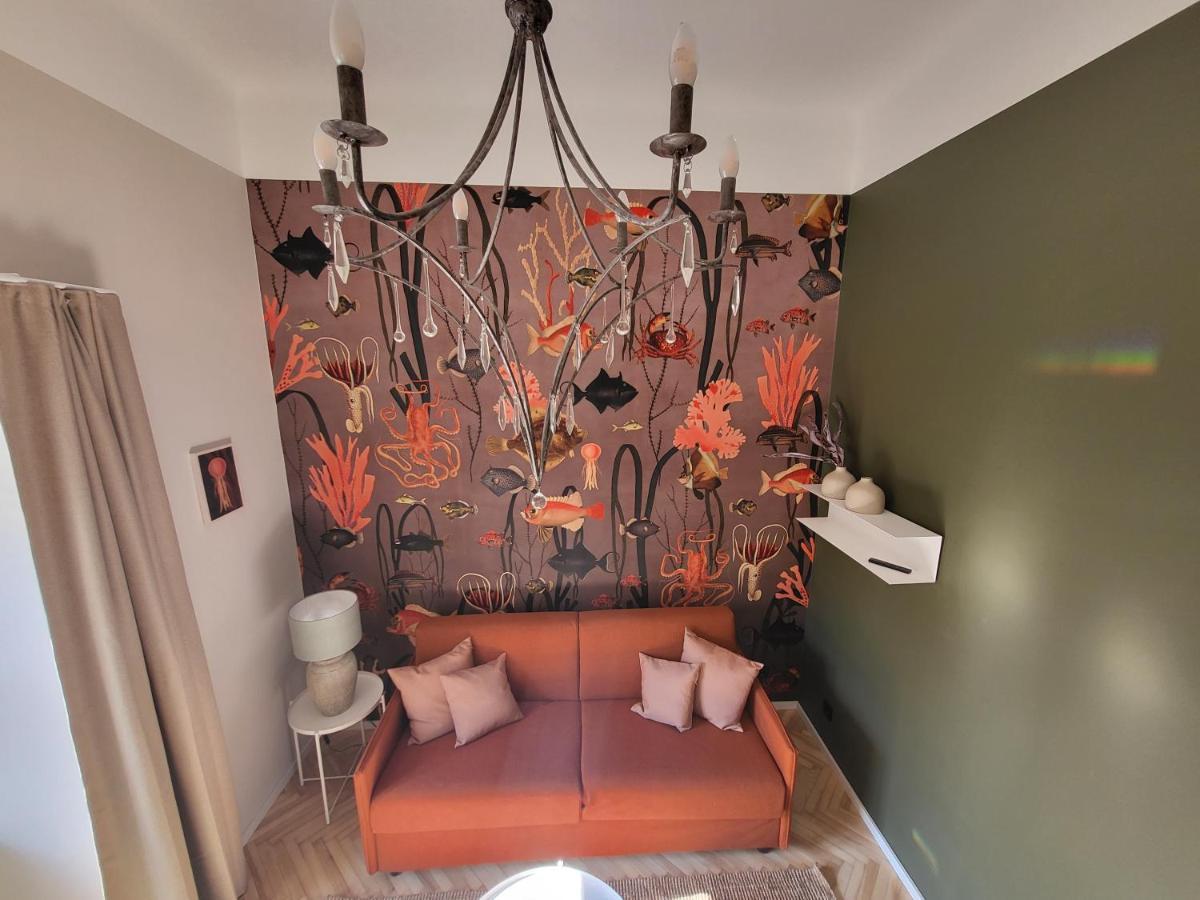 Orange Flat By Grazrentals Highest Standard & Free Parking Extérieur photo