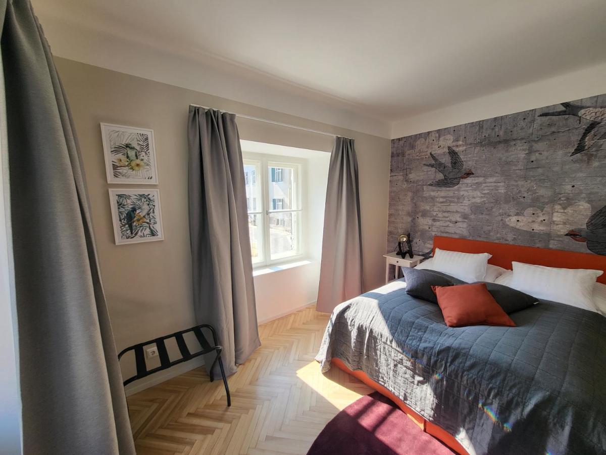 Orange Flat By Grazrentals Highest Standard & Free Parking Extérieur photo