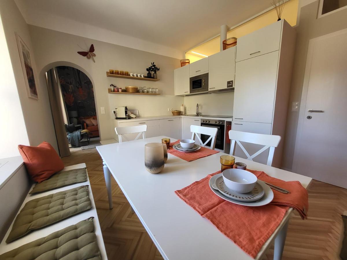 Orange Flat By Grazrentals Highest Standard & Free Parking Extérieur photo